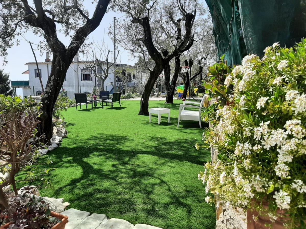 Villa Persico 마사루브렌세 외부 사진